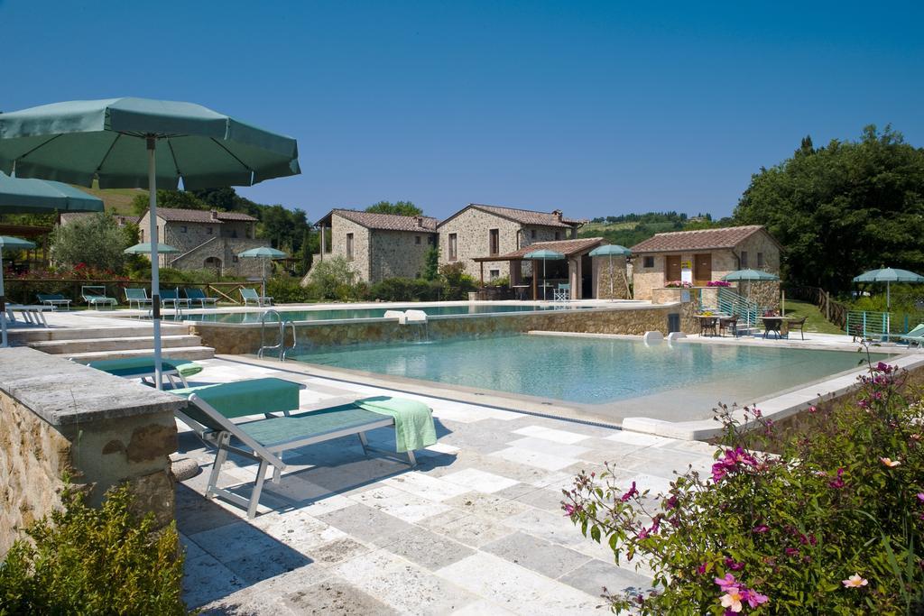 Antica Fonte Resort Casole dʼElsa Quarto foto
